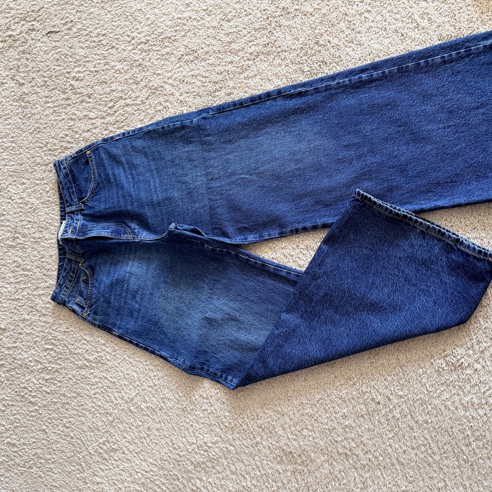 Zara Women's Classic Blue Straight Leg Jeans